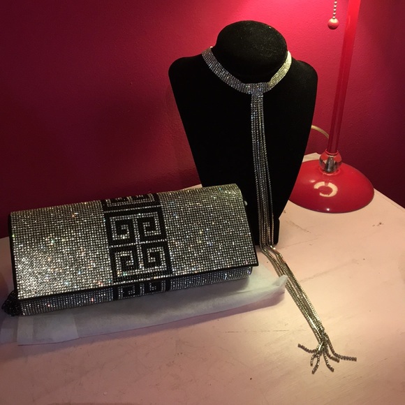 NWT Ladies bling clutch with bling choker - Picture 5 of 9
